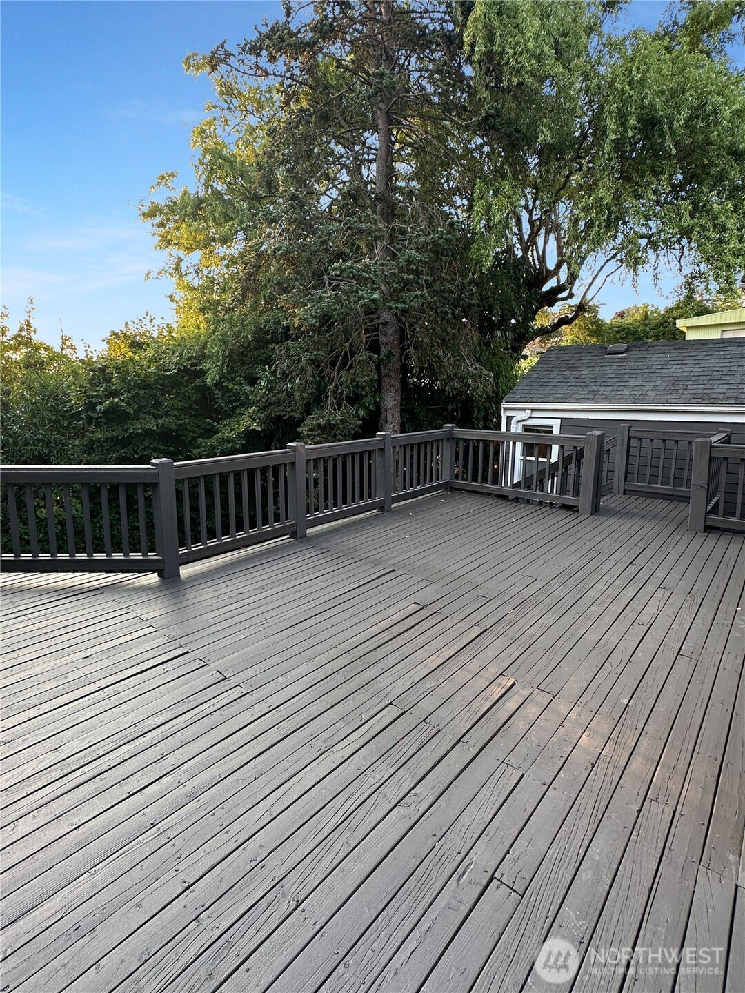 6539 51st Avenue South Seattle, WA 98118 - Photo 10 of 30