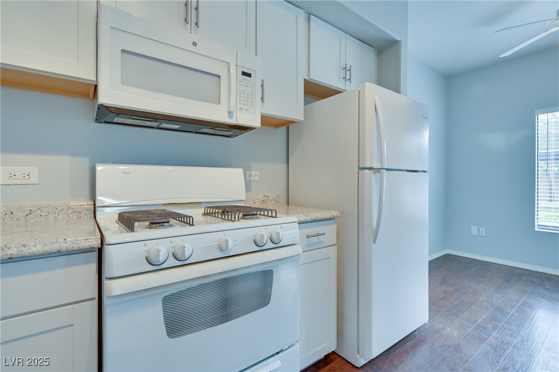 8250 North Grand Canyon Drive, Unit 1061 Las Vegas, NV 89166 - Photo 14 of 49