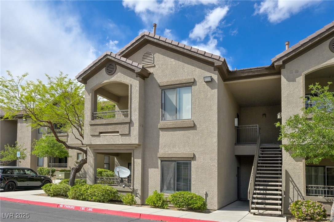 8250 North Grand Canyon Drive, Unit 1061 Las Vegas, NV 89166 - Photo 2 of 49