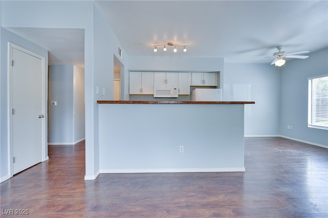 8250 North Grand Canyon Drive, Unit 1061 Las Vegas, NV 89166 - Photo 24 of 49