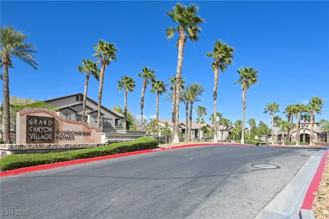 $1,250 | 8250 North Grand Canyon Drive, Unit 1061, Las Vegas, NV 89166