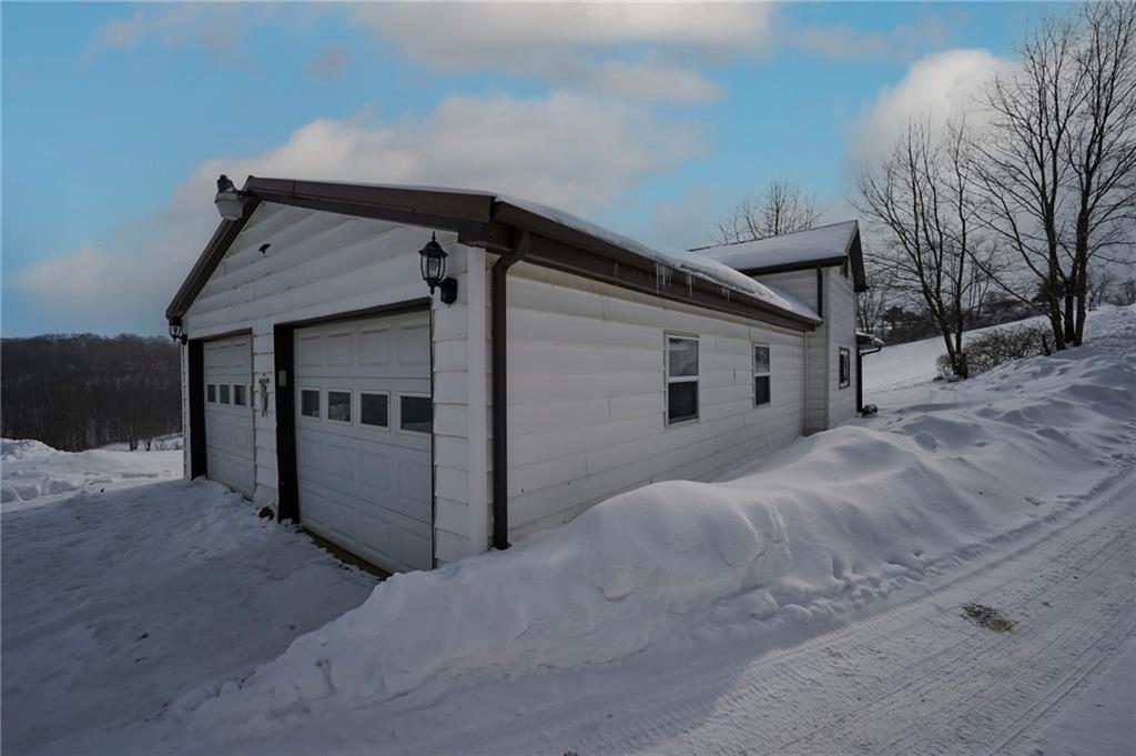 212 Sandy Flat Kittanning, PA 16201 - Photo 6 of 48