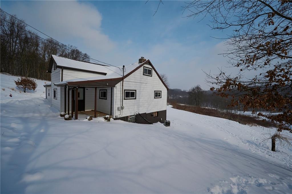 212 Sandy Flat Kittanning, PA 16201 - Photo 8 of 48