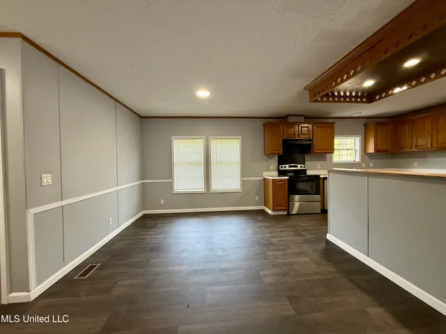 $135,000 | 907 Sidney Trail Southeast, Bogue Chitto, MS 39629