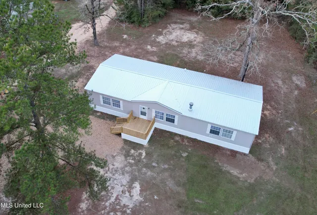 $135,000 | 907 Sidney Trail Southeast, Bogue Chitto, MS 39629
