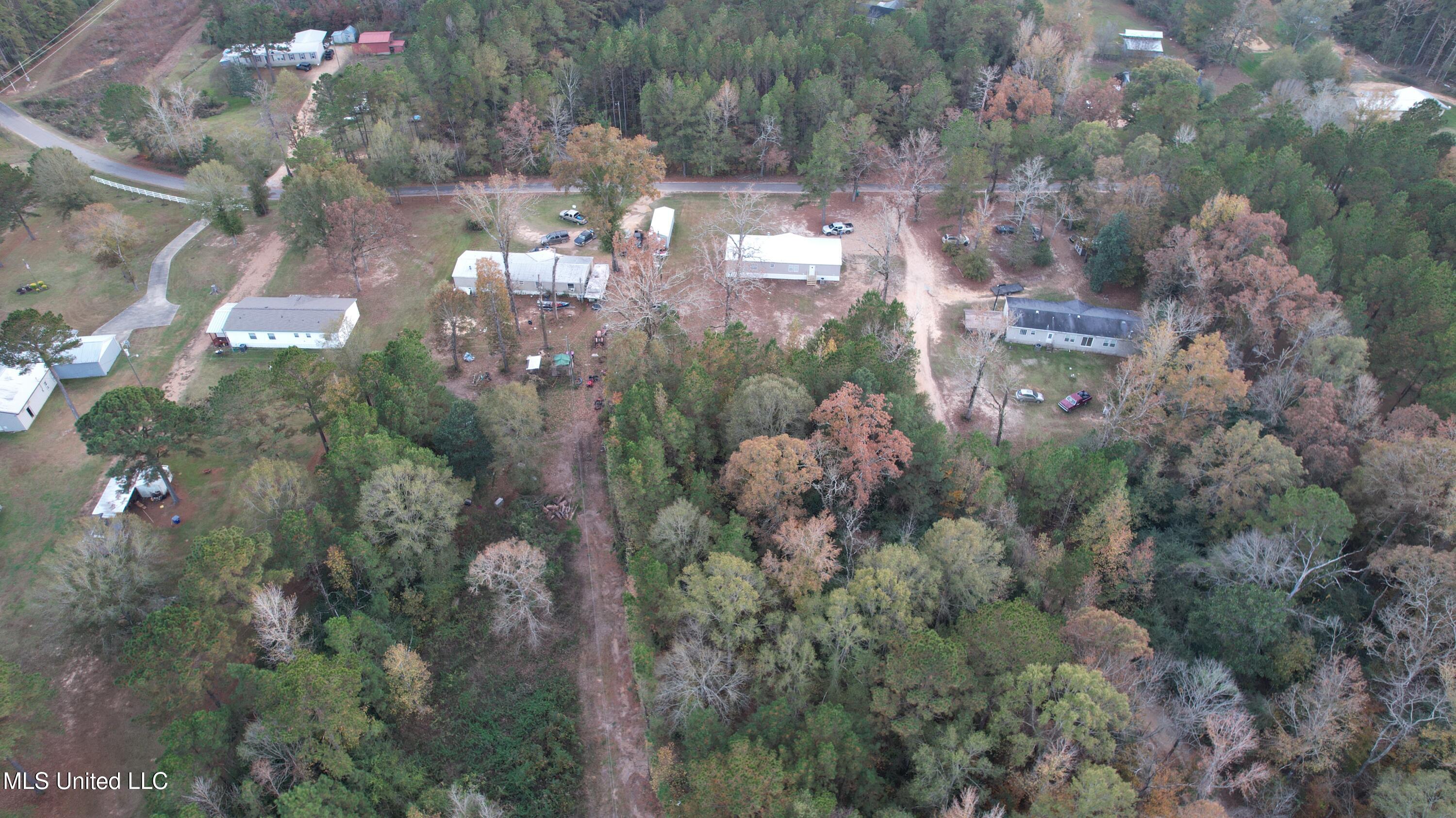 907 Sidney Trail Southeast Bogue Chitto, MS 39629 - Photo 27 of 31 dji_fly_20251120_165224_991_176367944527