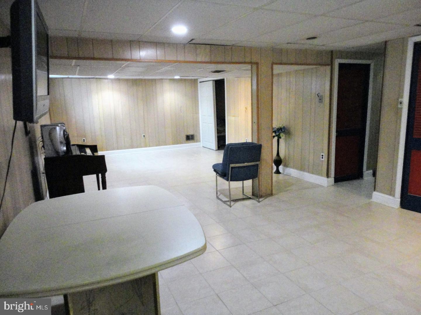 8830 Rising Sun Avenue Philadelphia, PA 19115 - Photo 21 of 25 Basement - Finished