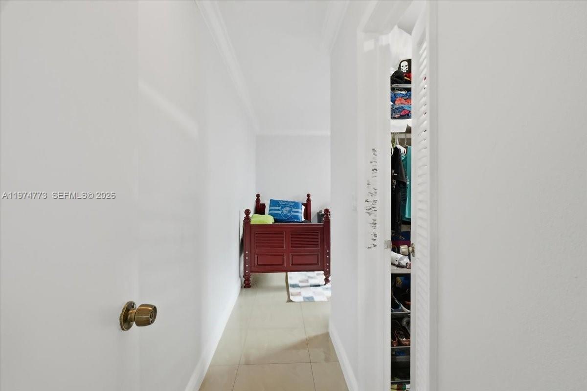 4925 Tyler Street Hollywood, FL 33021 - Photo 27 of 55