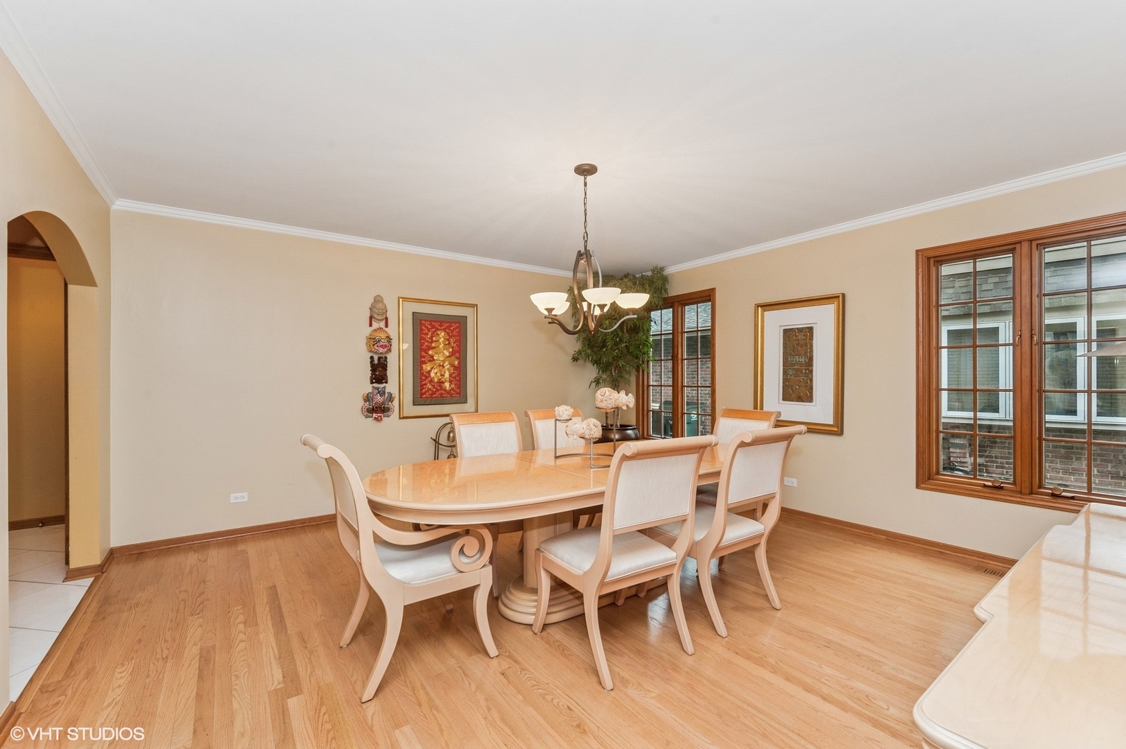 737 South Seminary Avenue Park Ridge, IL 60068 - Photo 3 of 36 Gallery Image 3