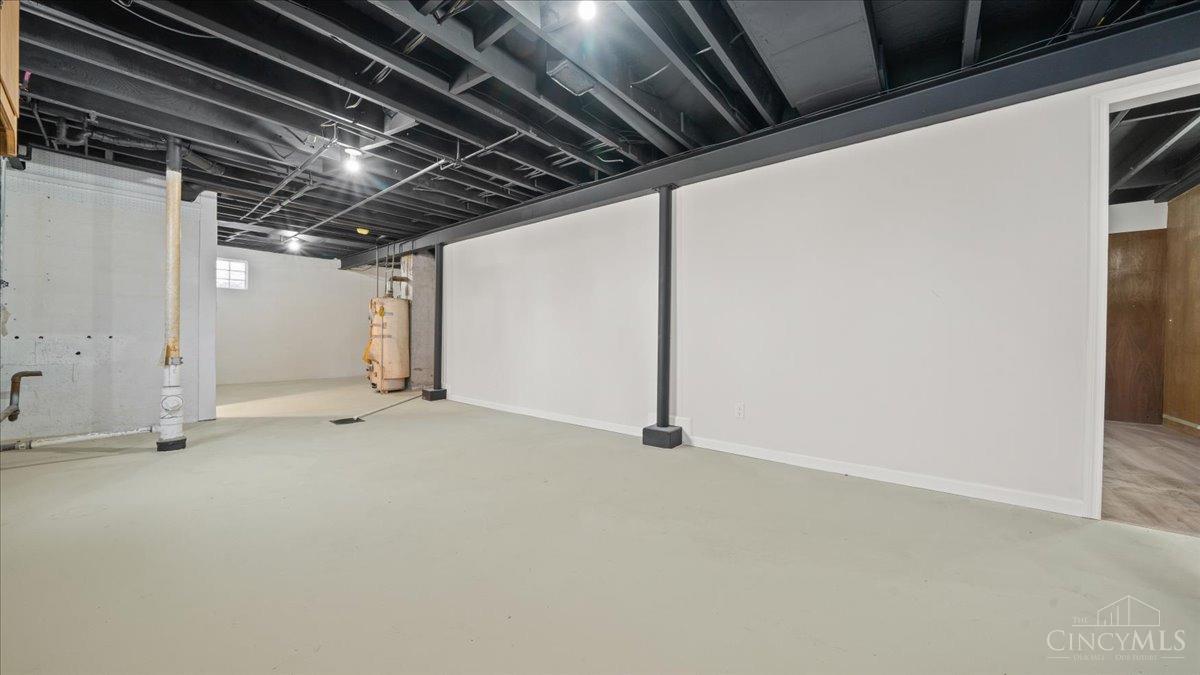8457 Plainfield Road Cincinnati, OH 45236 - Photo 18 of 28 Gallery Image 18