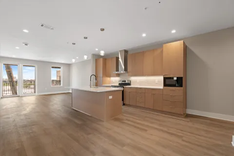 $881,500 | 730 Main Street, Unit C1, Nashville, TN 37206