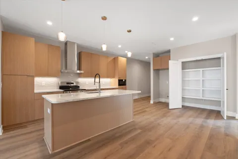 $881,500 | 730 Main Street, Unit C1, Nashville, TN 37206
