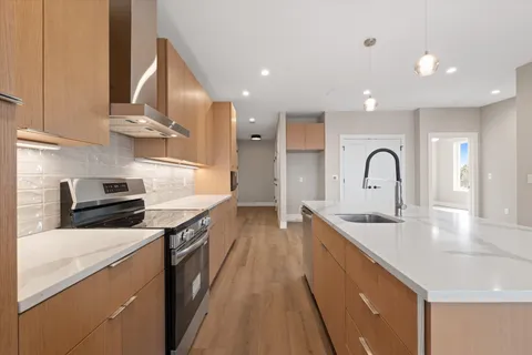 $881,500 | 730 Main Street, Unit C1, Nashville, TN 37206