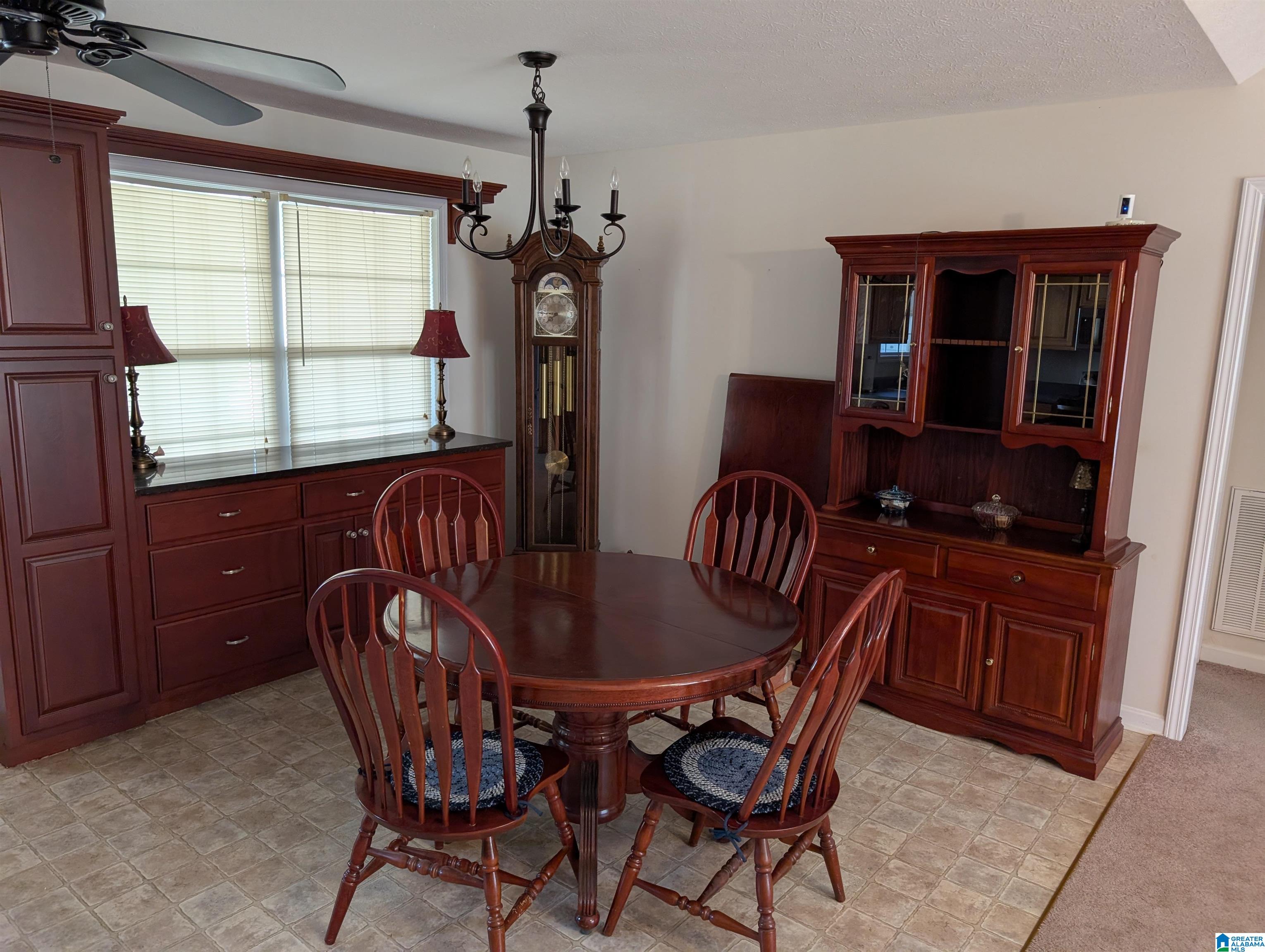 351 Henry Road Southwest Jacksonville, AL 36265 - Photo 10 of 26