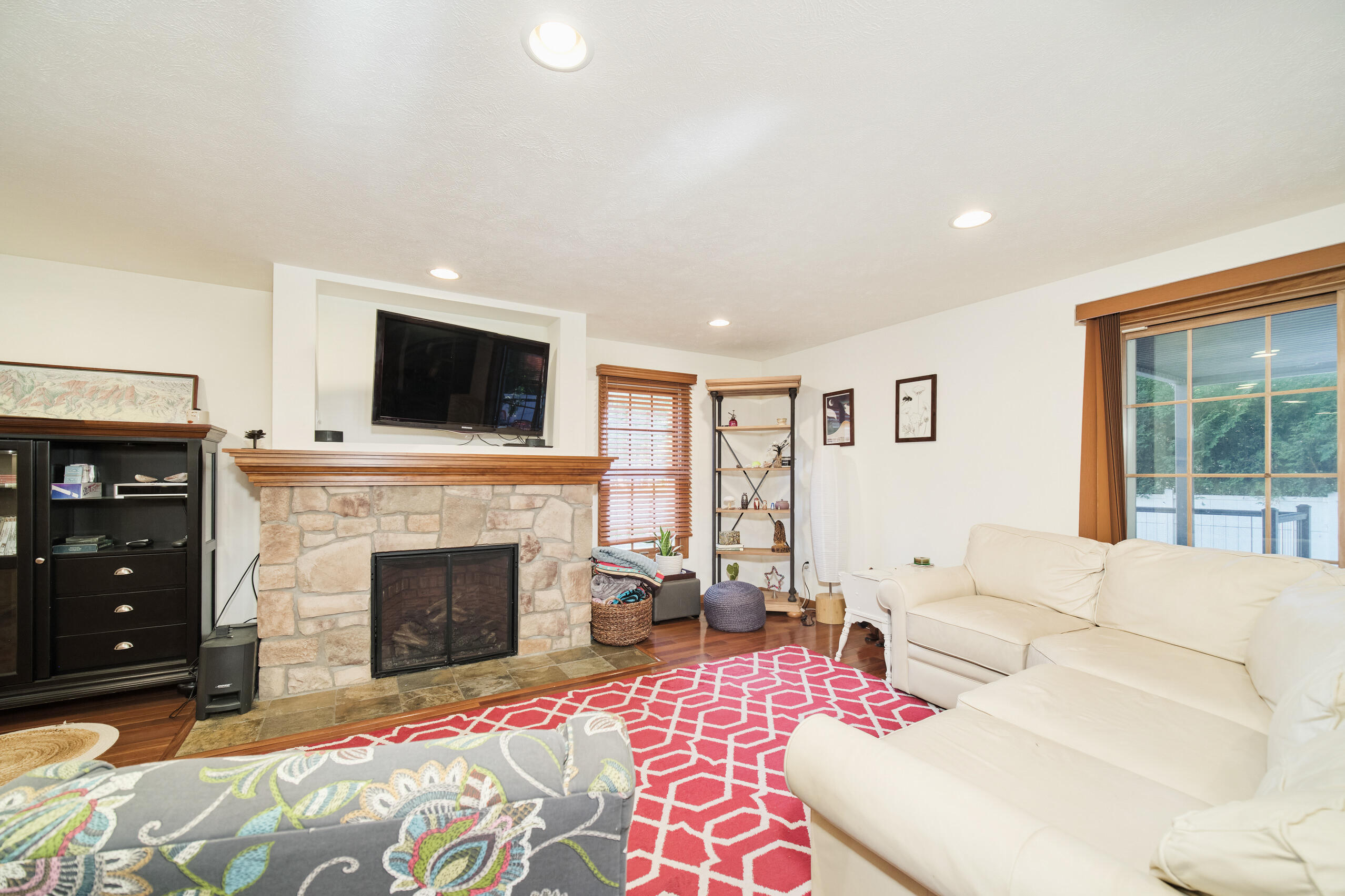 487 4th Street Manistee, MI 49660 - Photo 16 of 73 Family Room