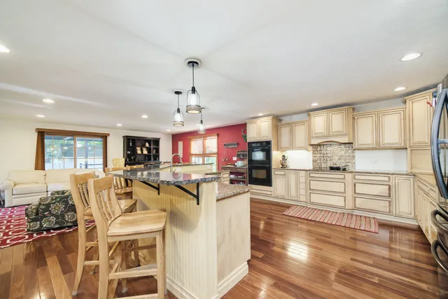 $480,000 | 487 4th Street, Manistee, MI 49660