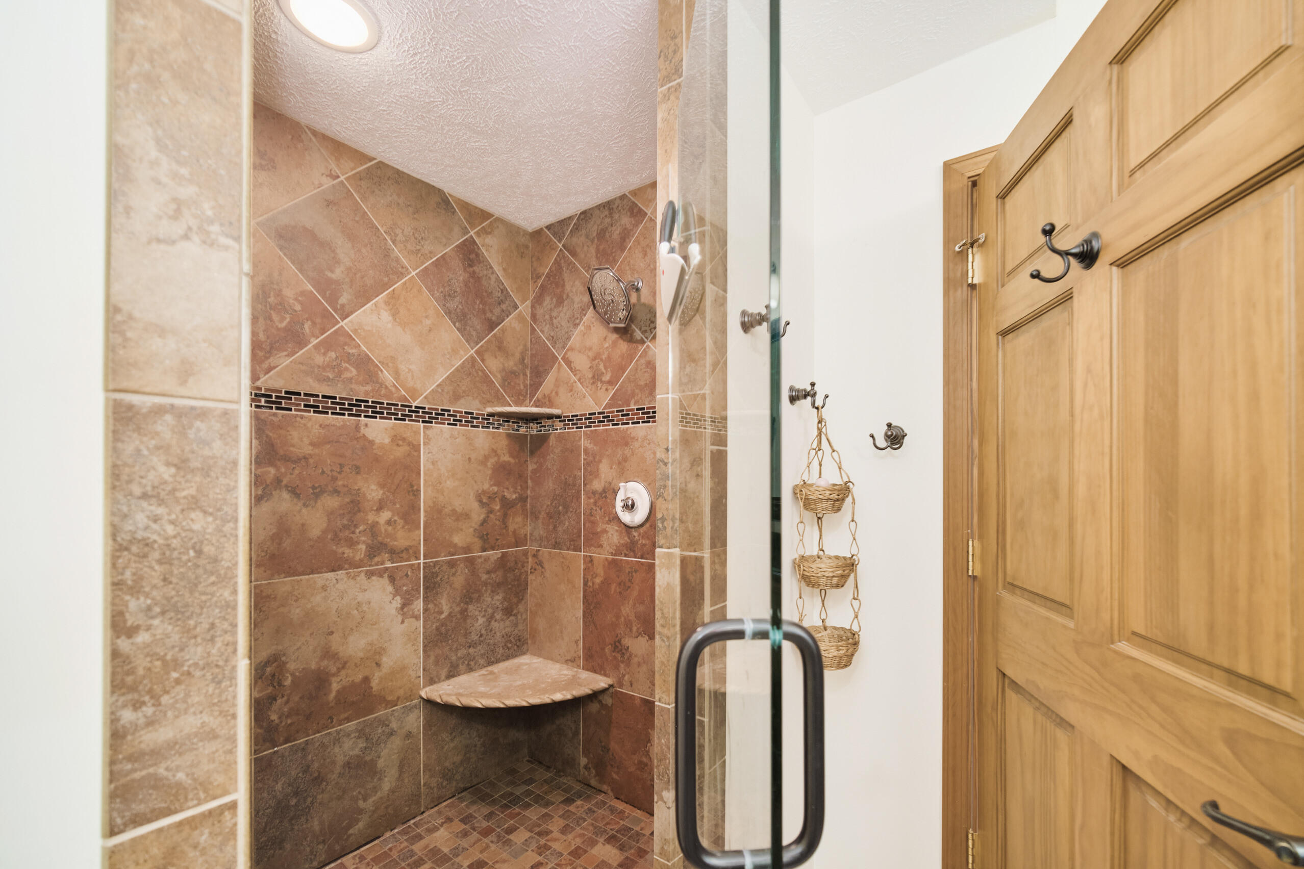 487 4th Street Manistee, MI 49660 - Photo 42 of 73 Primary Bathroom