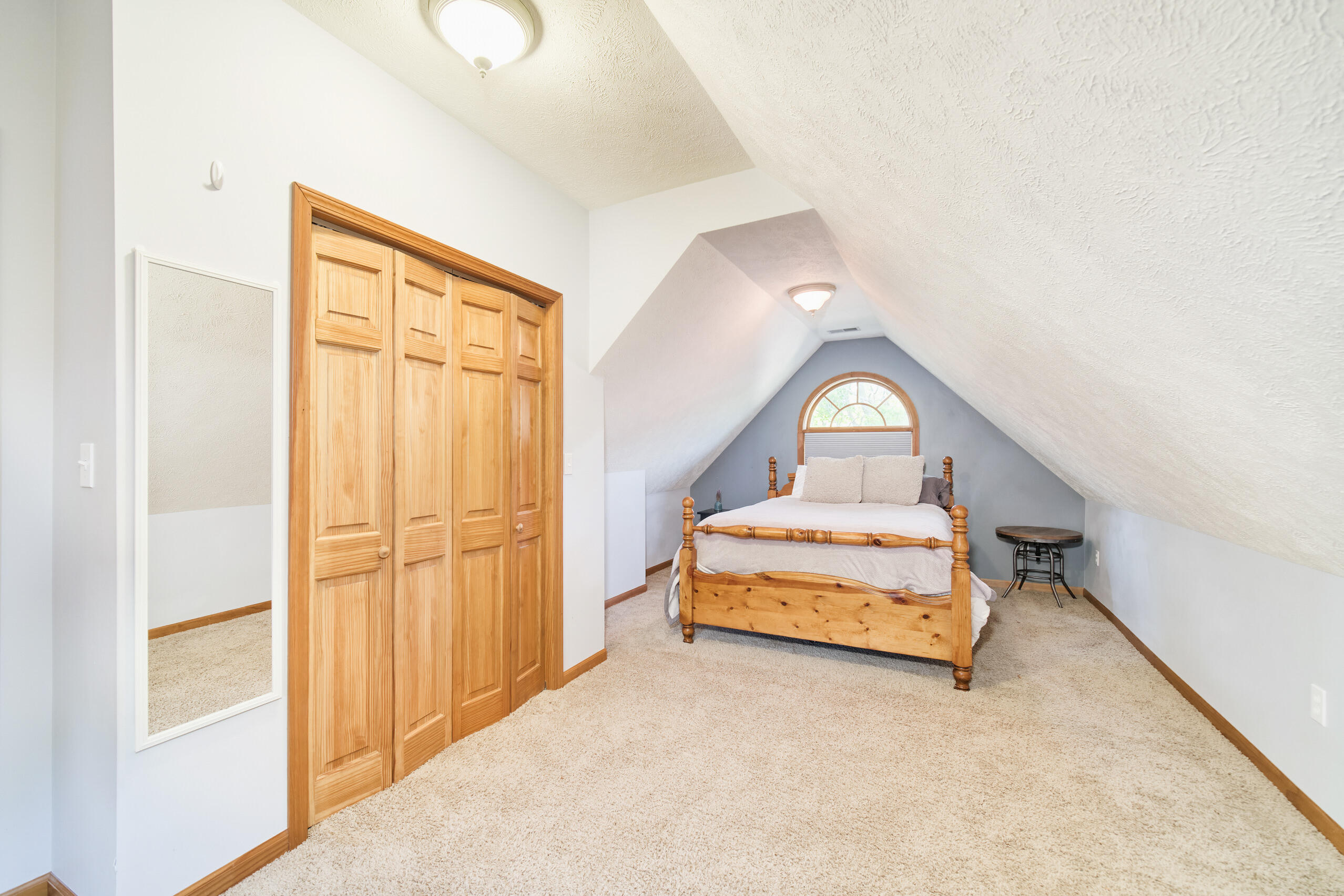 487 4th Street Manistee, MI 49660 - Photo 47 of 73 Bedroom 3