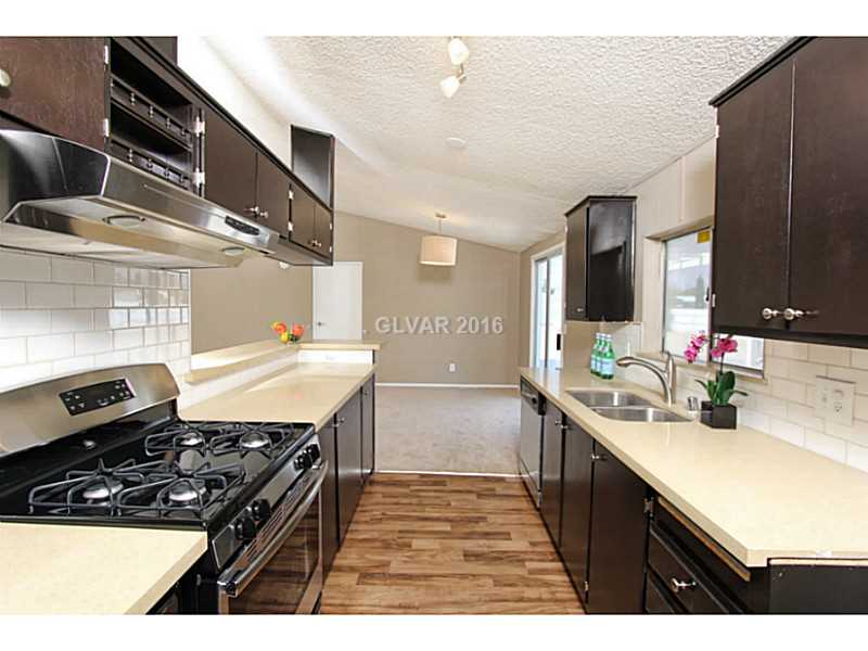 5760 Saddletree Road Pahrump, NV 89061 - Photo 5 of 27 Kitchen.