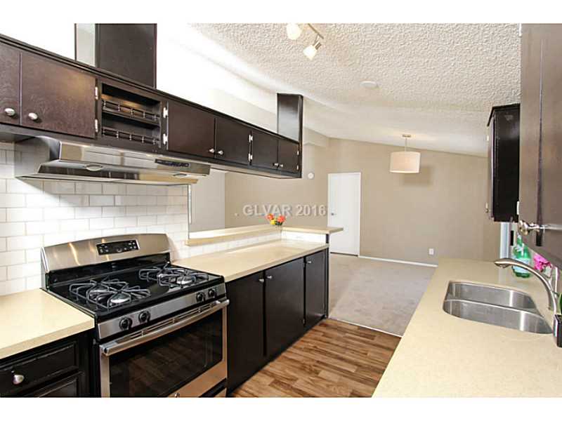 5760 Saddletree Road Pahrump, NV 89061 - Photo 6 of 27 Kitchen.