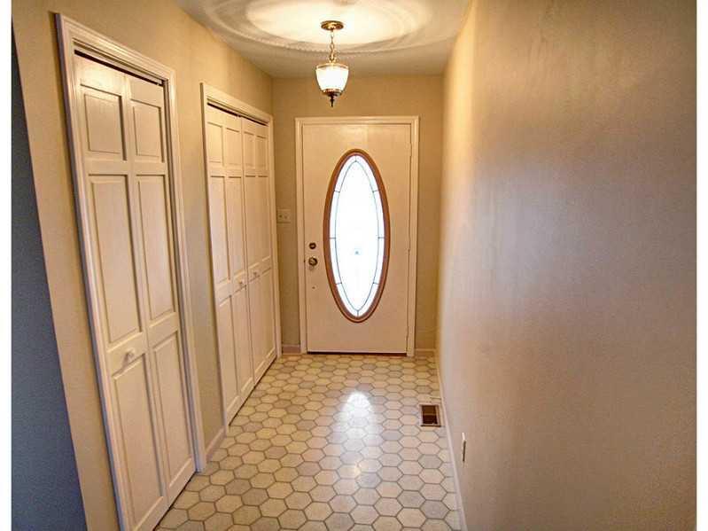 2572 Adgate Road Lima, OH 45805 - Photo 2 of 17