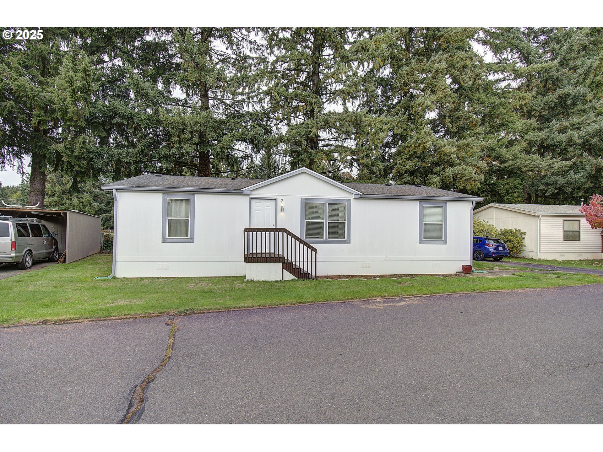15619 Northeast Caples Road, Unit 7 Brush Prairie, WA 98606 - Photo 2 of 22