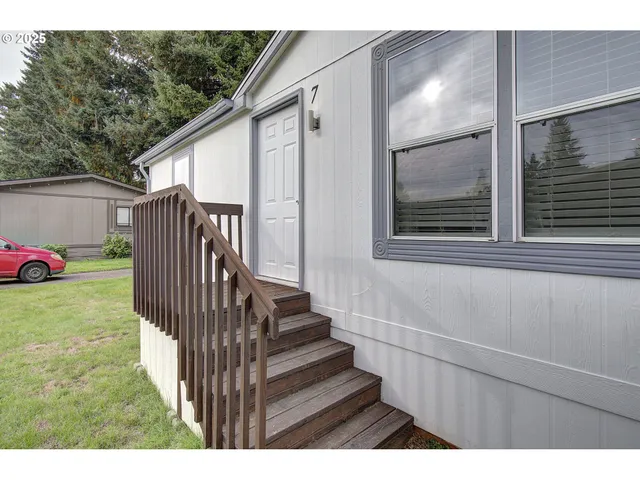 $145,000 | 15619 Northeast Caples Road, Unit 7, Brush Prairie, WA 98606