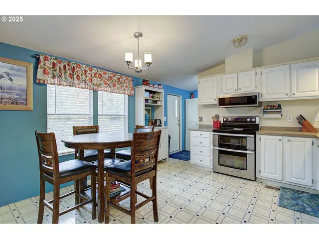 $145,000 | 15619 Northeast Caples Road, Unit 7, Brush Prairie, WA 98606