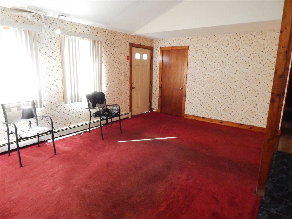 300 High Hill Road Dartmouth, MA 02747 - Photo 10 of 36