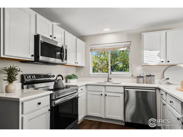 $579,900 | 2529 Azalea Way, Erie, CO 80516