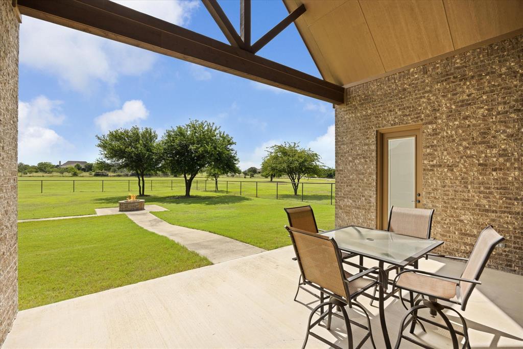 104 Rattling Antler Court Azle, TX 76020 - Photo 32 of 38