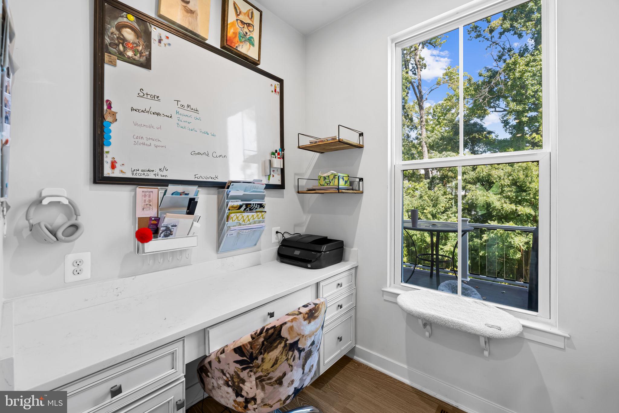 3044 Shaws Road Baltimore, MD 21219 - Photo 18 of 57