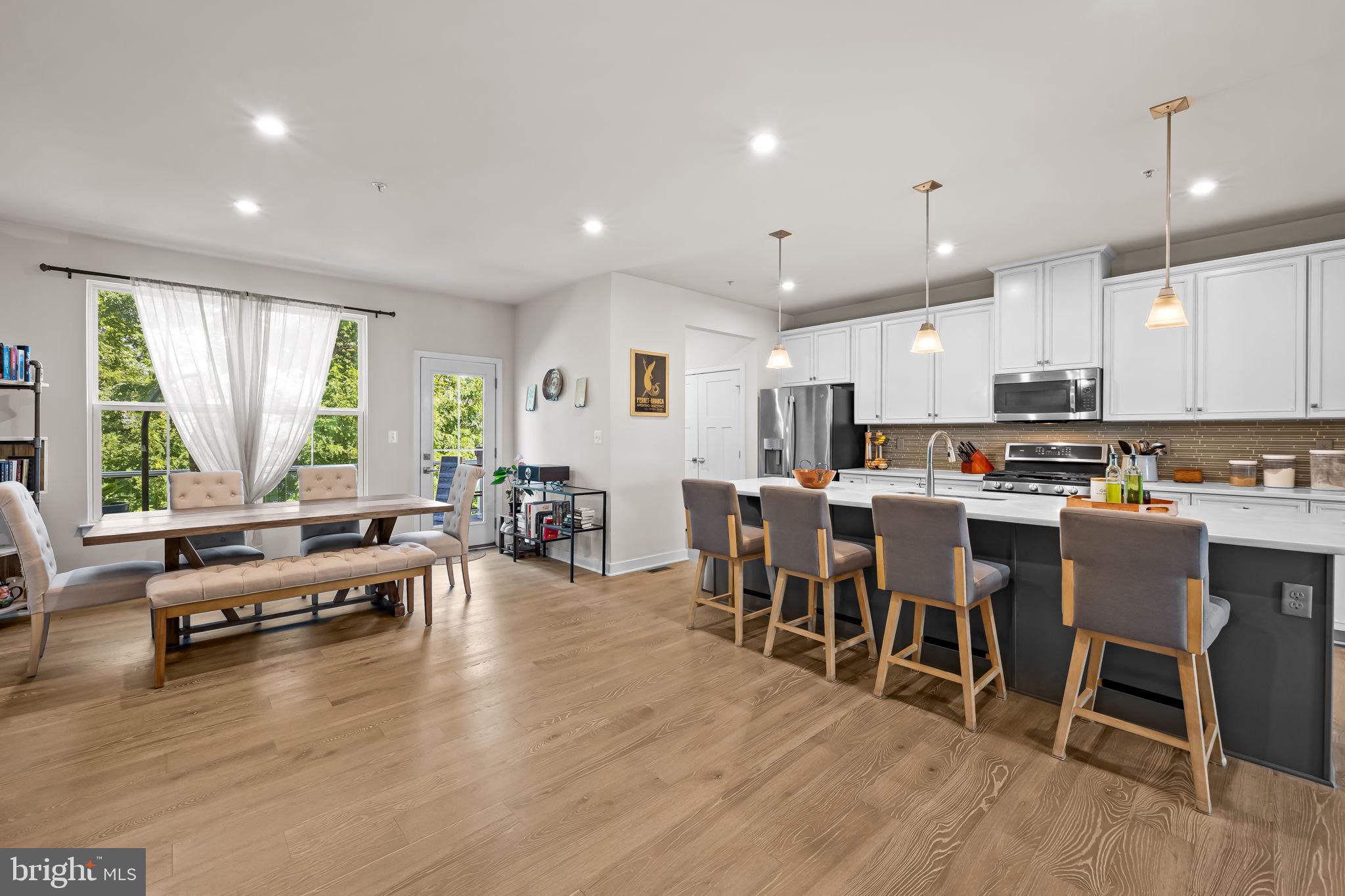 3044 Shaws Road Baltimore, MD 21219 - Photo 19 of 57