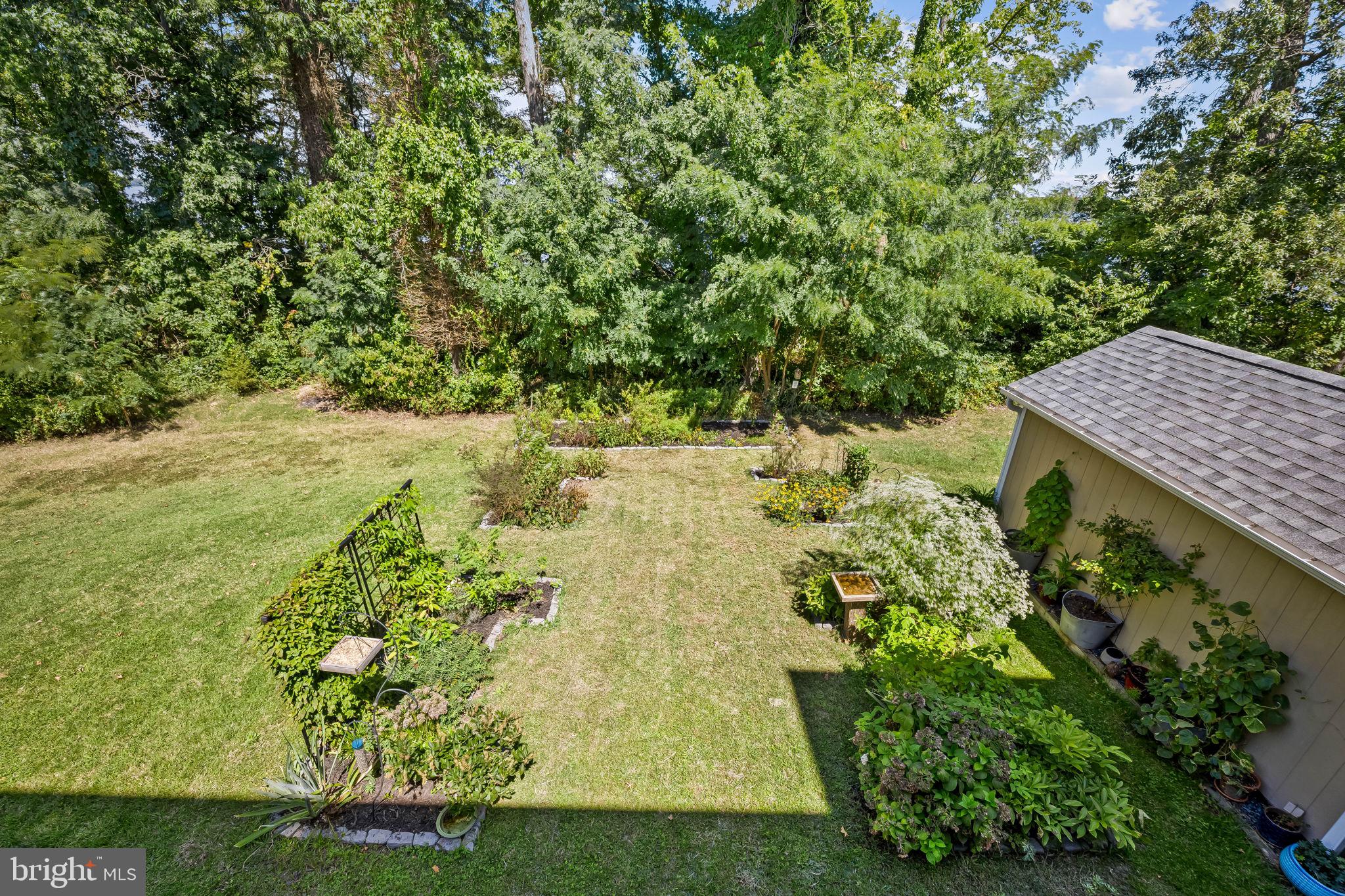 3044 Shaws Road Baltimore, MD 21219 - Photo 25 of 57