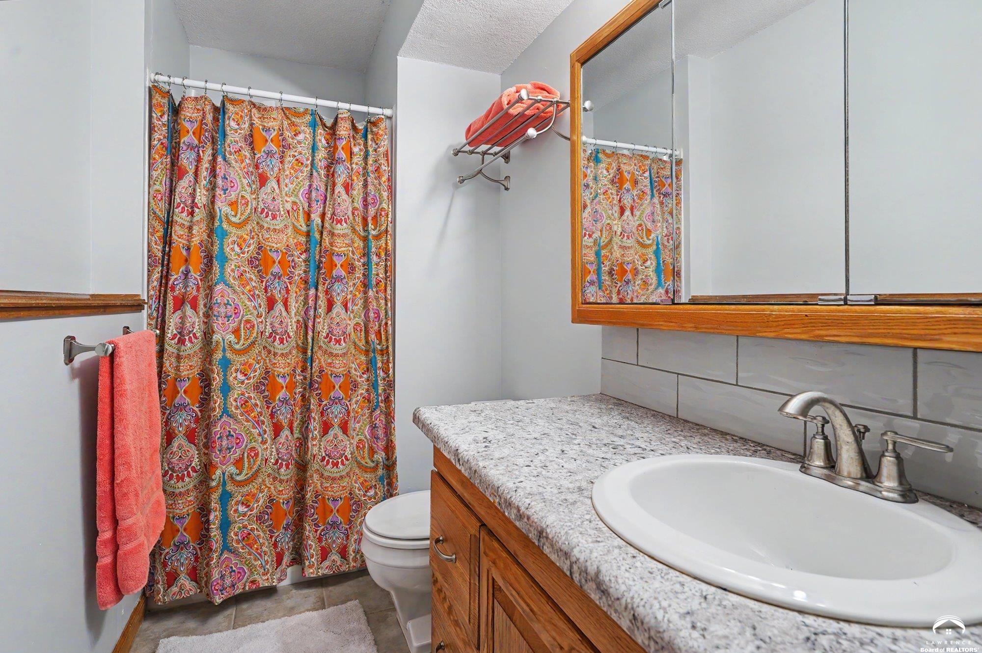 3605 Riverview Road Lawrence, KS 66049 - Photo 42 of 64