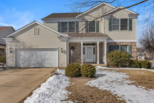 $464,900 | 3009 Weeping Cherry Drive, Champaign, IL 61822