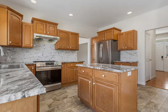 $485,000 | 3009 Weeping Cherry Drive, Champaign, IL 61822