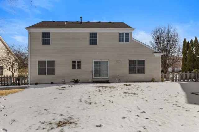 $485,000 | 3009 Weeping Cherry Drive, Champaign, IL 61822