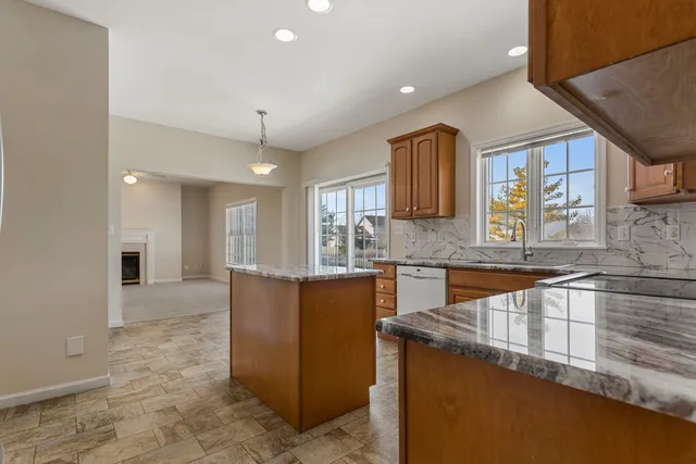 $485,000 | 3009 Weeping Cherry Drive, Champaign, IL 61822