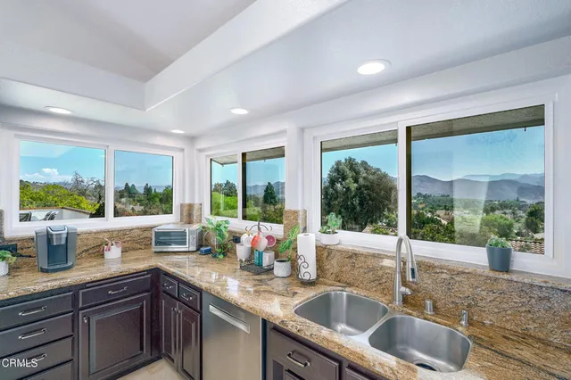 $2,149,000 | 2207 Terra Bella Lane, Camarillo, CA 93012