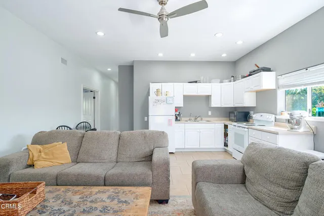 $2,149,000 | 2207 Terra Bella Lane, Camarillo, CA 93012