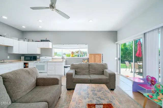 $2,149,000 | 2207 Terra Bella Lane, Camarillo, CA 93012