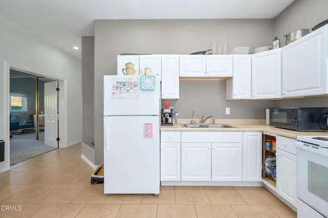 $2,149,000 | 2207 Terra Bella Lane, Camarillo, CA 93012