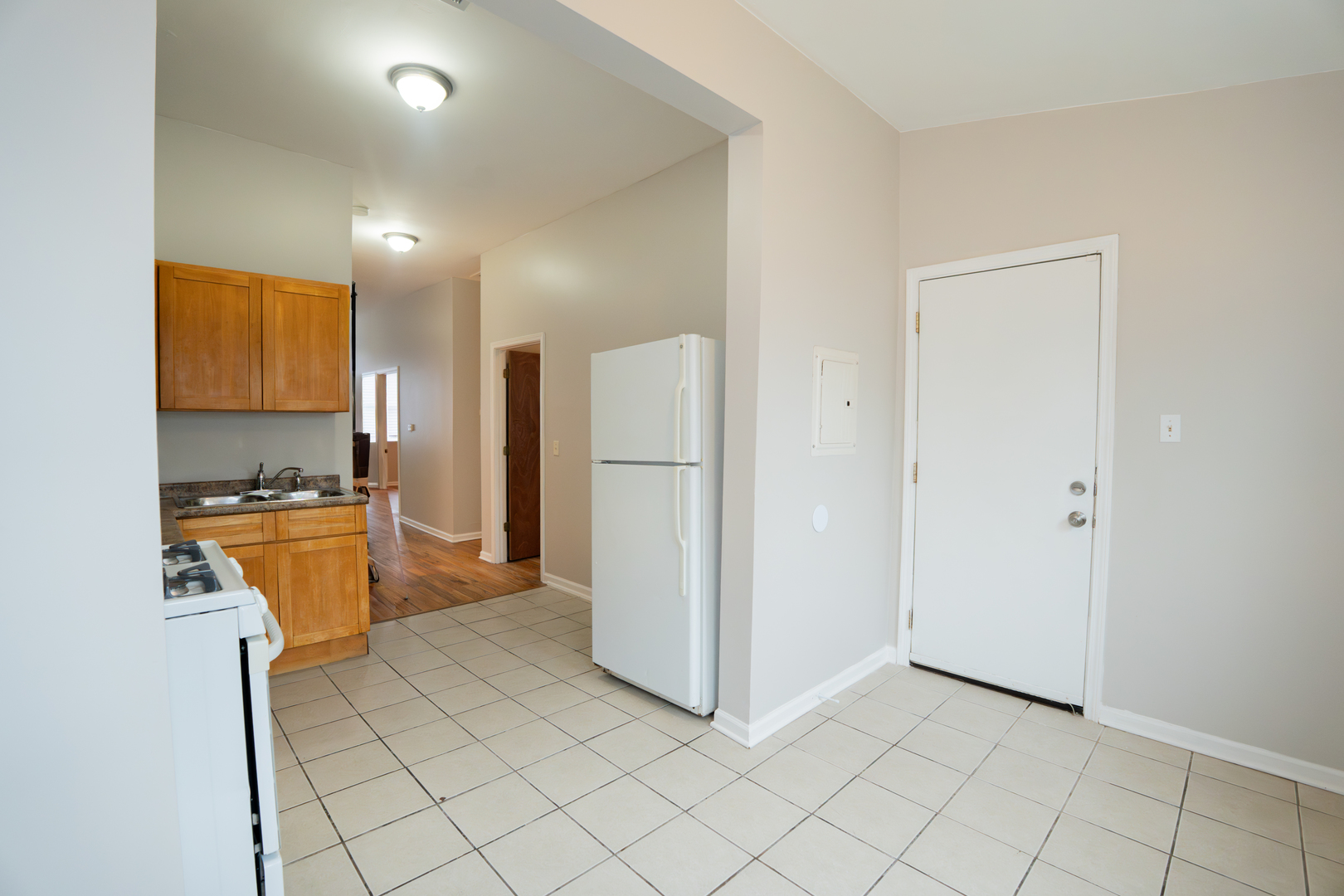 5347 South Racine Avenue Chicago, IL 60609 - Photo 8 of 31 Gallery Image 8