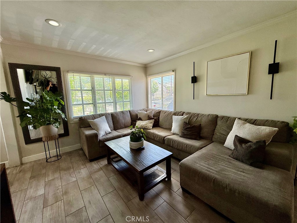 4547 Jones Avenue Riverside, CA 92505 - Photo 15 of 43