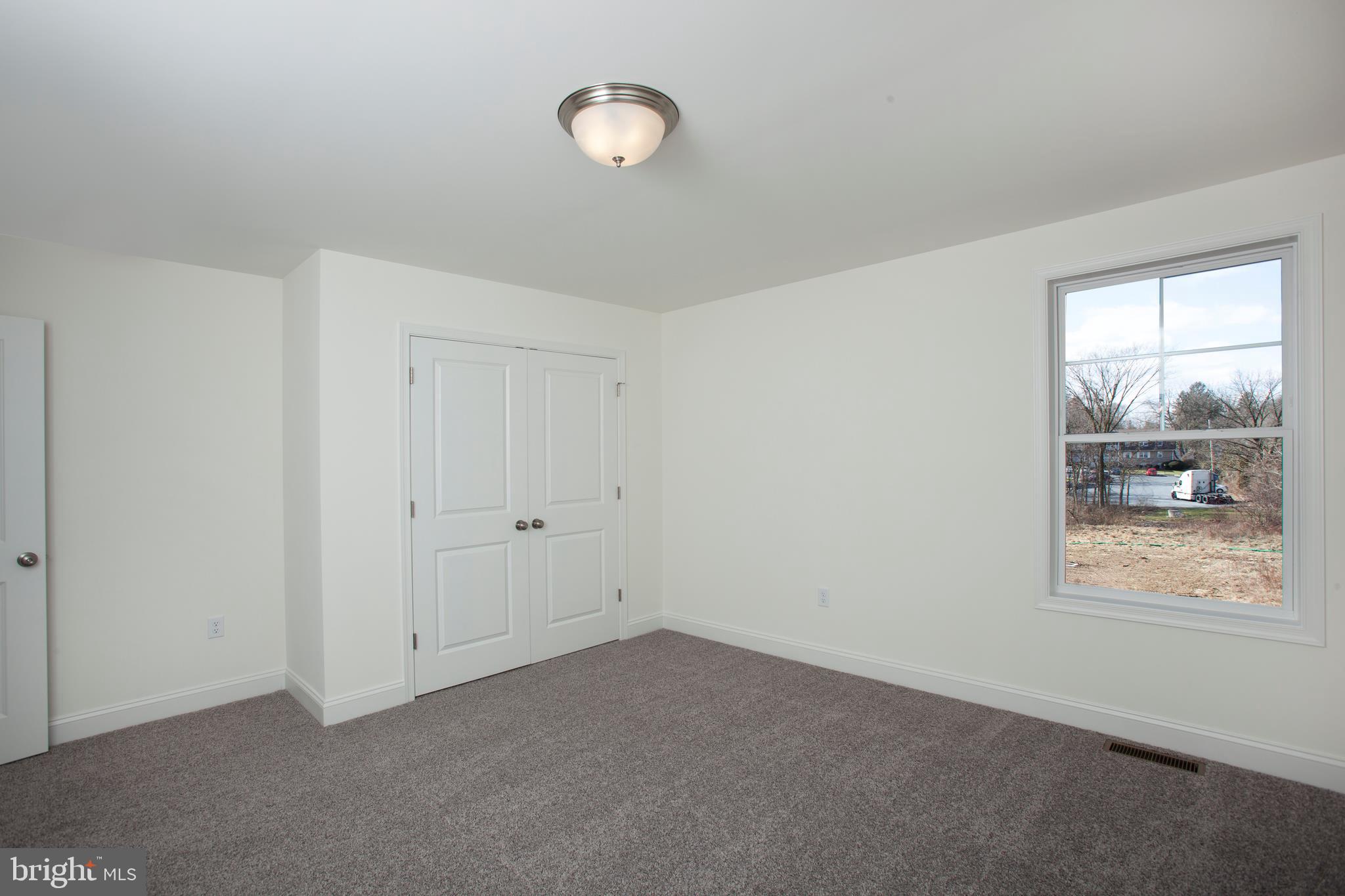 726 Hampton Court Road Harrisburg, PA 17109 - Photo 17 of 23 Gallery Image 17