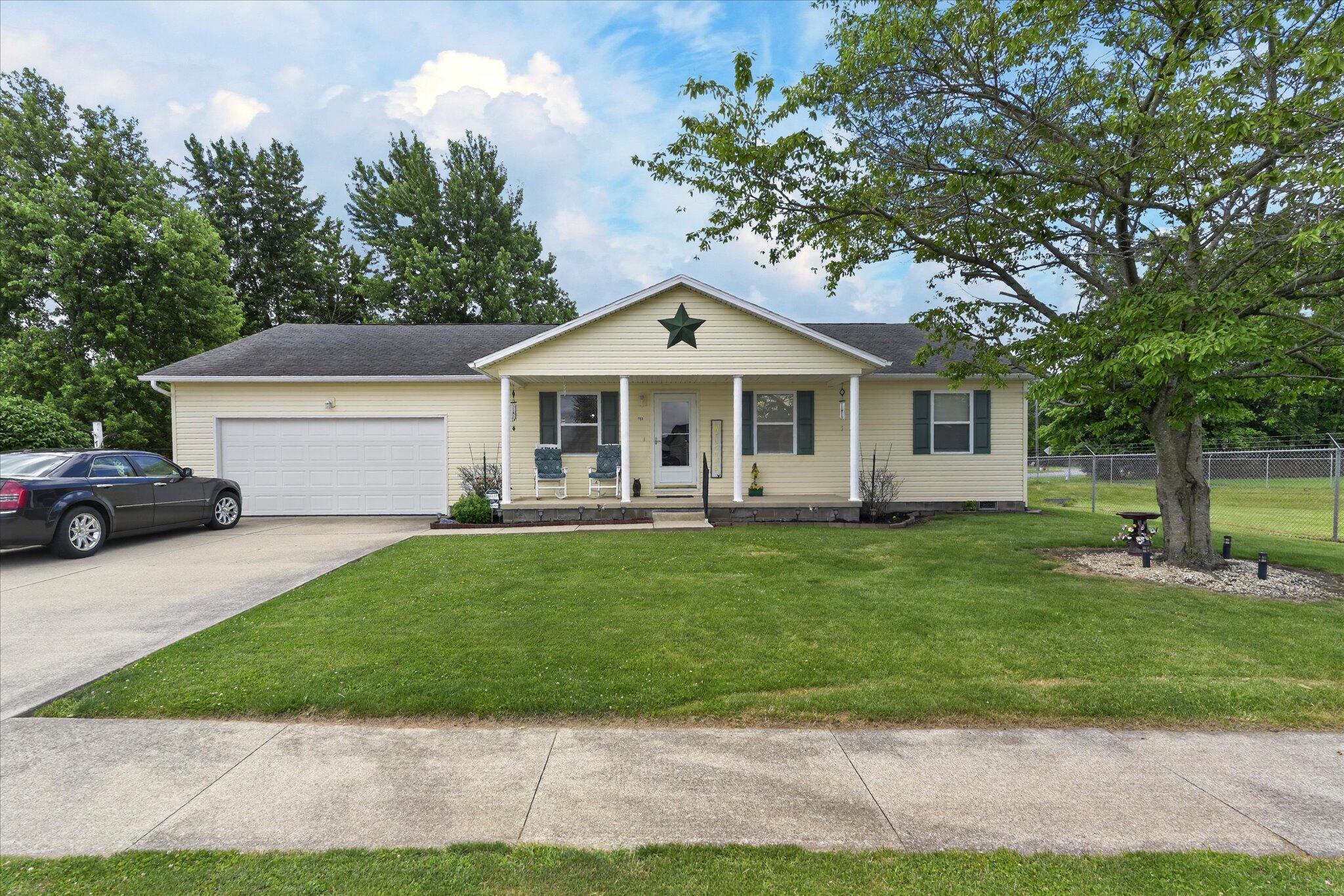 703 Riverbirch Road Washington Court House, OH 43160 - Photo 1 of 34