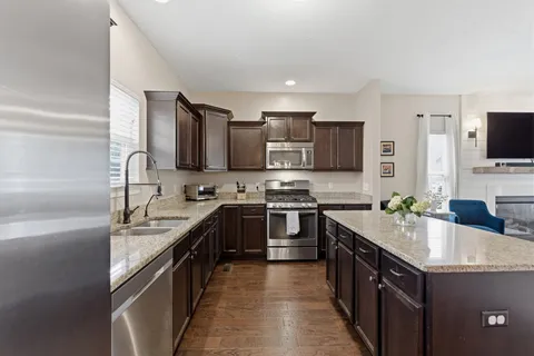 $464,900 | 6935 Calderwood Drive, Antioch, TN 37013