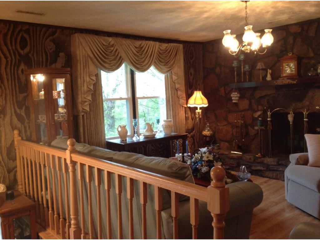 129 Helton Road Hampton, TN 37658 - Photo 11 of 24 LR with Fireplace