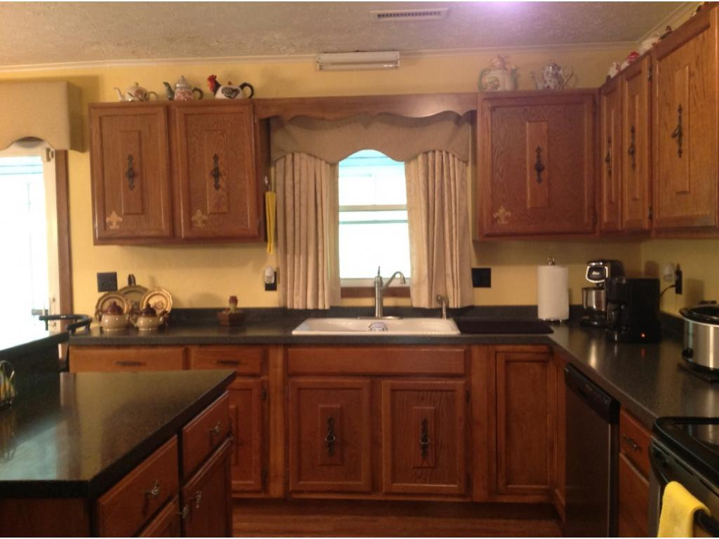 129 Helton Road Hampton, TN 37658 - Photo 13 of 24 Kitchen